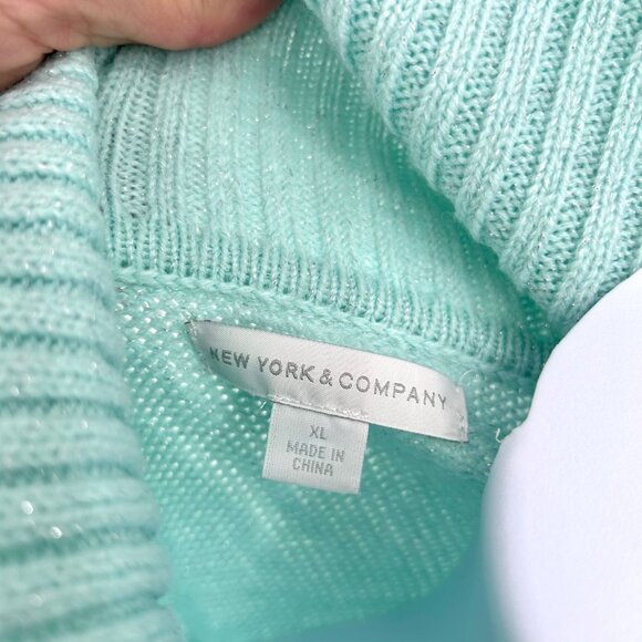 MINT GREEN SILVER METALLIC THREAD COZY TURTLENECK 3/4 SLEEVE SWEATER - XL - Picture 3 of 4